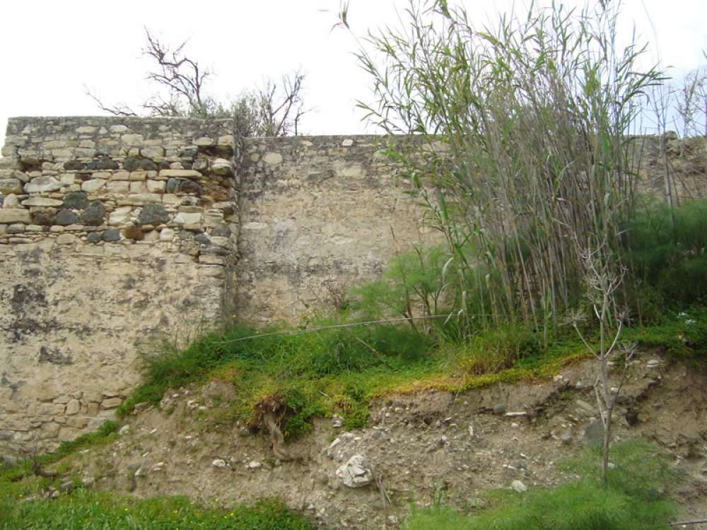 Wall structure